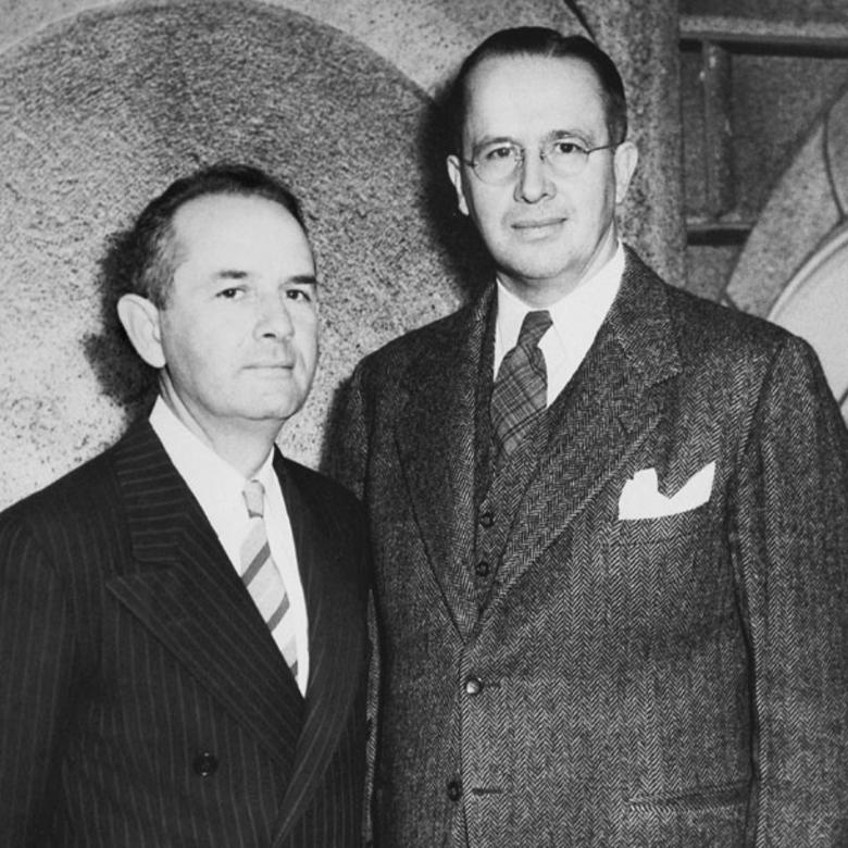 Spencer W. Kimball y Ezra Taft Benson, en 1943